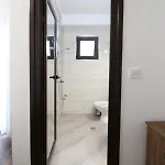 Πανσιόν бялата къща 2 3*
