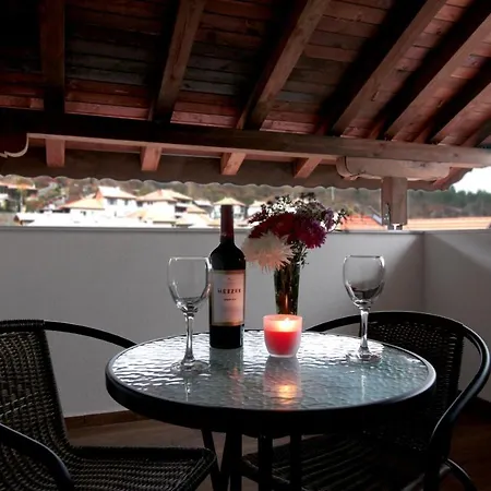 бялата къща 2 3* Zlatograd