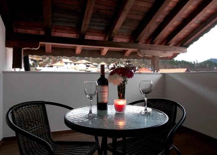 бялата къща 2 3* Zlatograd