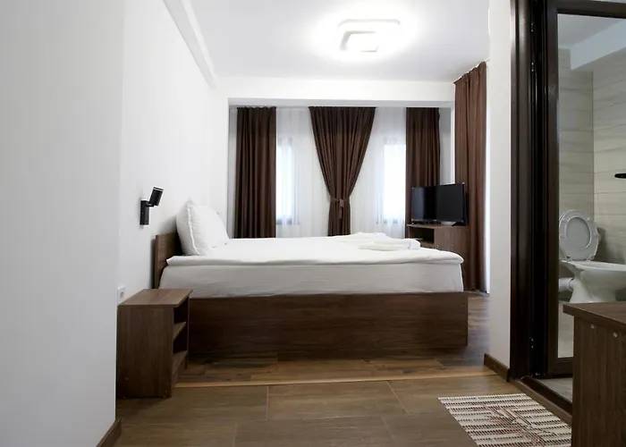 бялата къща 2 Guest house 3*