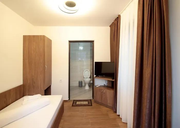 Guest house бялата къща 2 Zlatograd