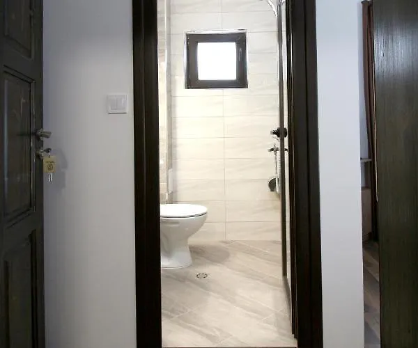 бялата къща 2 3* Zlatograd