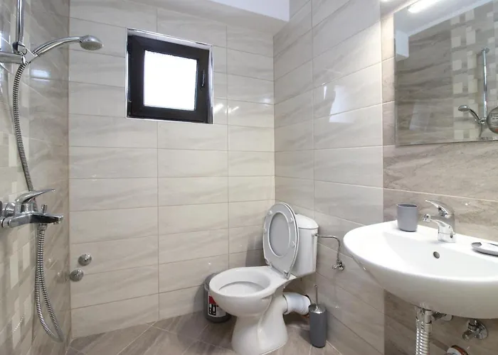 Guest house бялата къща 2